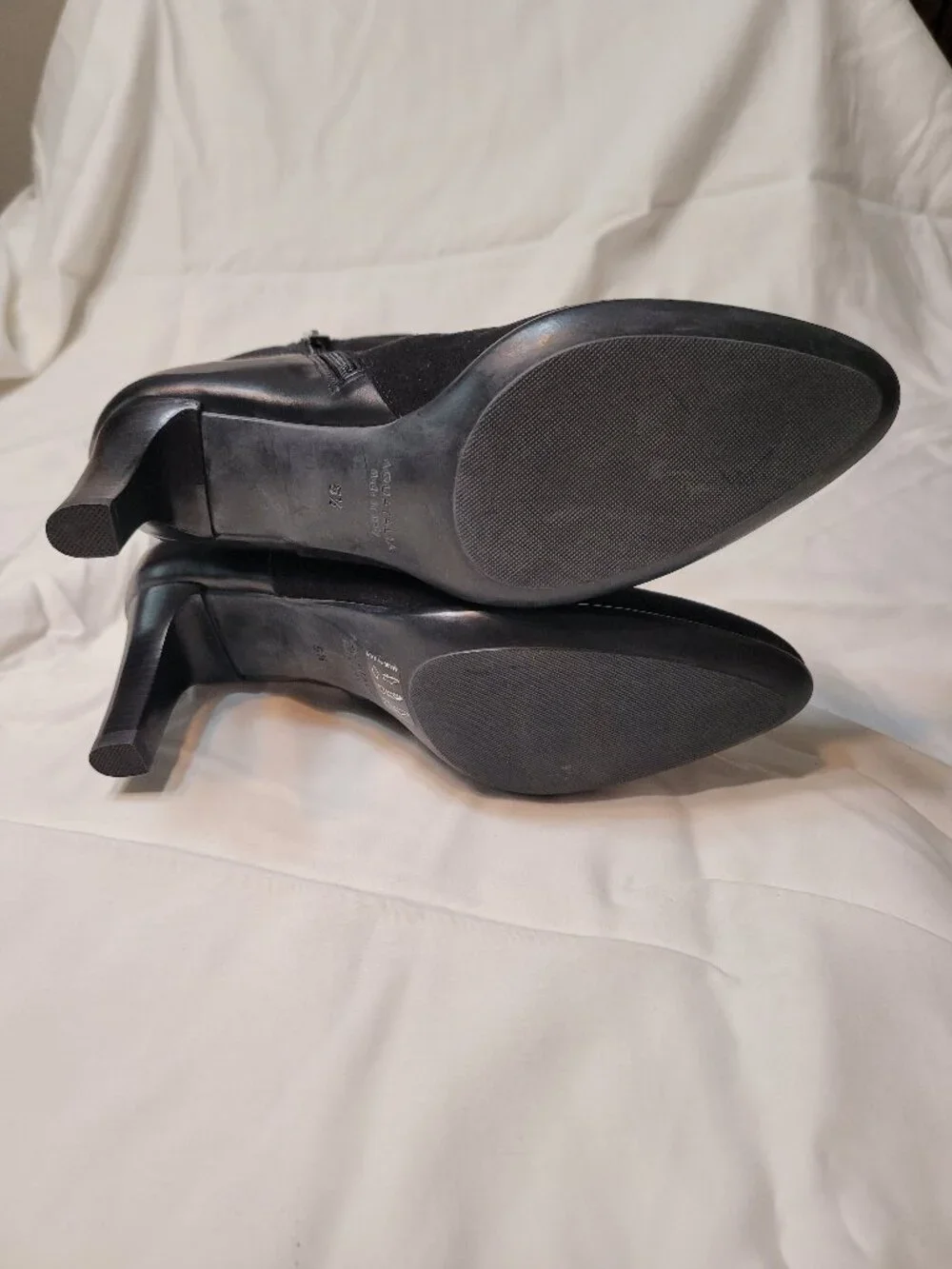 Aqualtalia Black Suede Leather Side Zip Ankle Boots Made in Italy